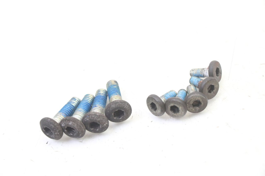 photo de BREMSSCHEIBENBEFESTIGUNGSSCHRAUBE YAMAHA XMAX X-MAX 125 (2006 - 2009)