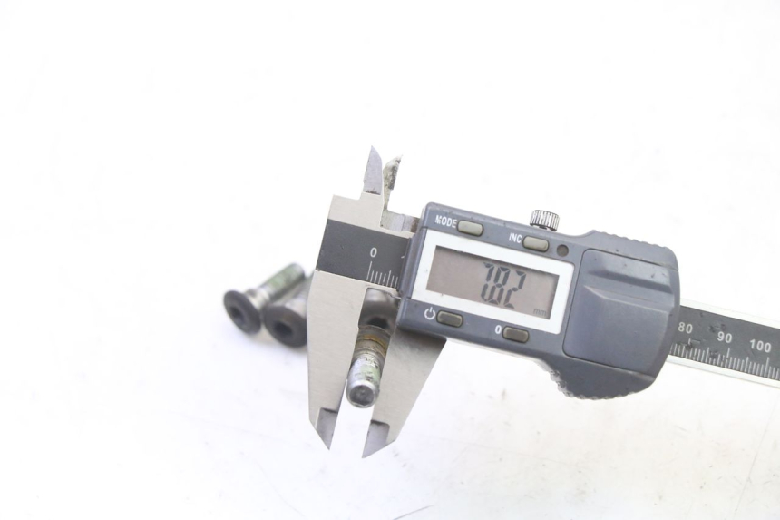 photo de BREMSSCHEIBENSCHRAUBE HONDA X8R 50 (1998 - 2003)