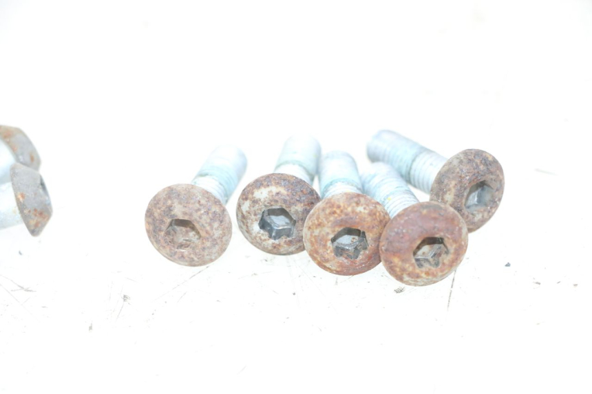 photo de BREMSSCHEIBENSCHRAUBE YAMAHA XJ6 ABS 600 (2008 - 2016)