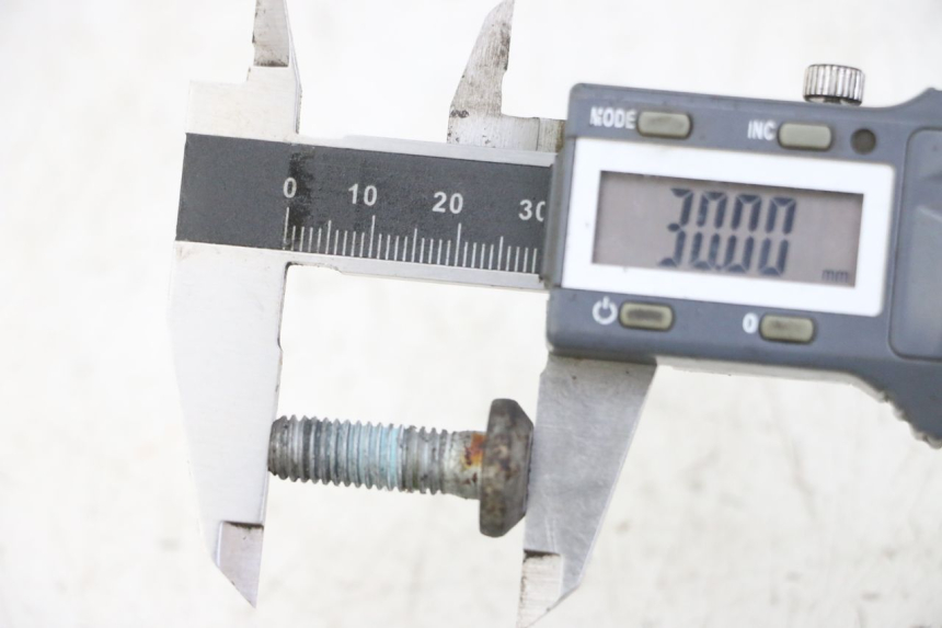 photo de BREMSSCHEIBENSCHRAUBE YAMAHA FZS FAZER 600 (2001 - 2003)