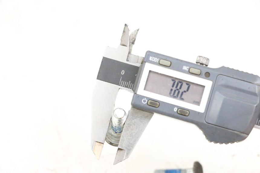 photo de BREMSSCHEIBENSCHRAUBE YAMAHA YP MAJESTY 125 (2002 - 2006) - Detailansicht des Bauteils